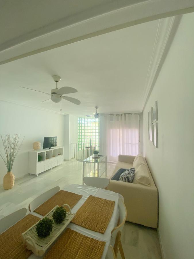 Duplex Torremolinos Suite Exterior photo